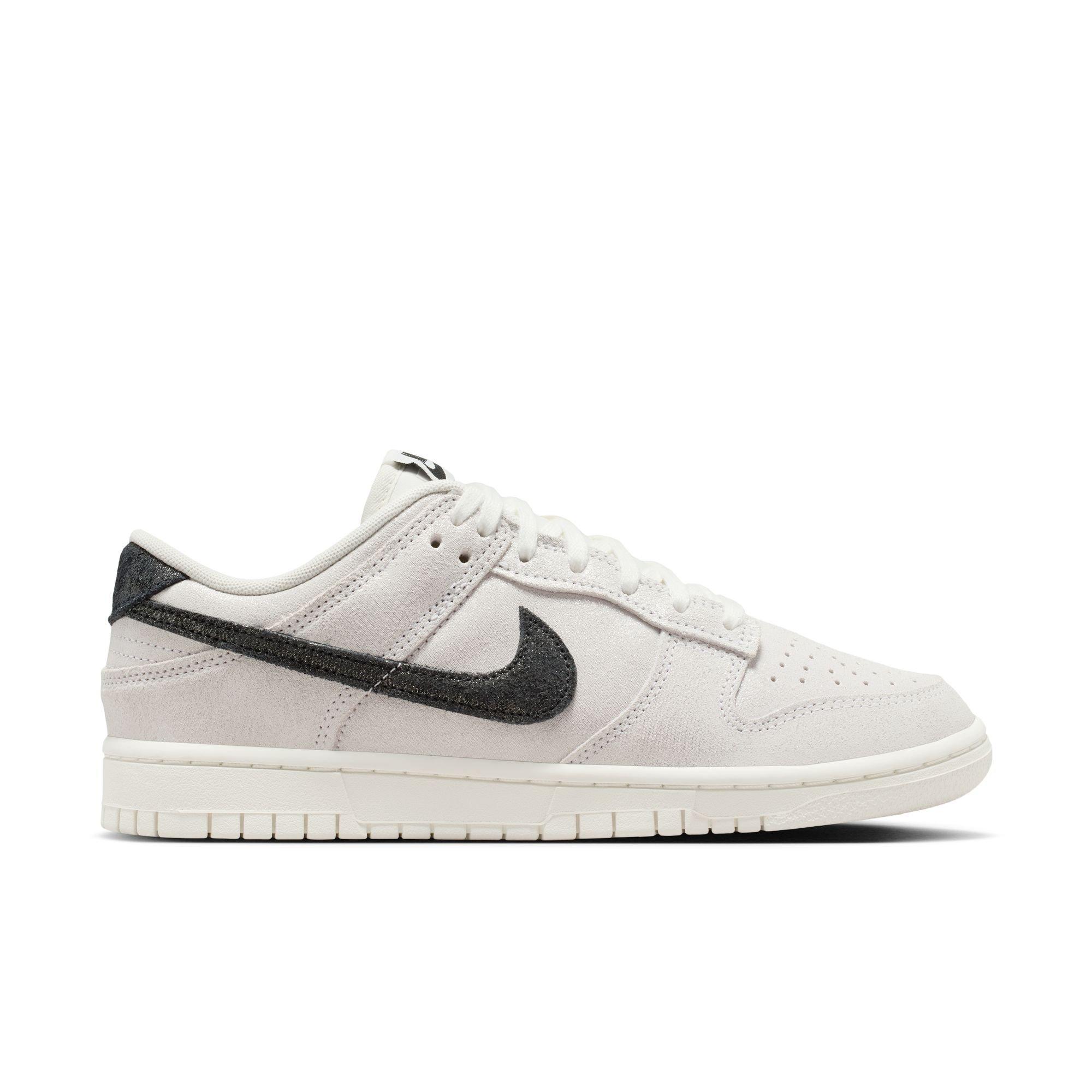 dunk-low-se-womens-shoes-